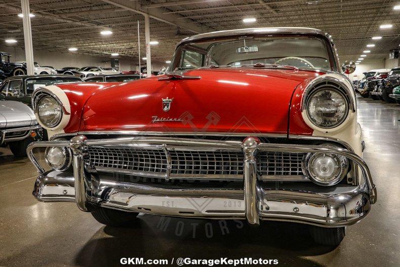 Unknown-Fairlane-1955-White-amp-Red-White-amp-Red-18