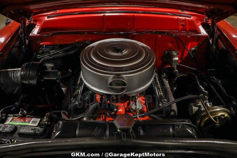 Unknown-Fairlane-1955-White-amp-Red-White-amp-Red-24