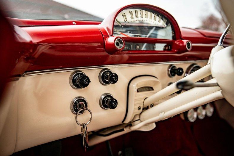 Unknown-Fairlane-1955-White-amp-Red-White-amp-Red-30