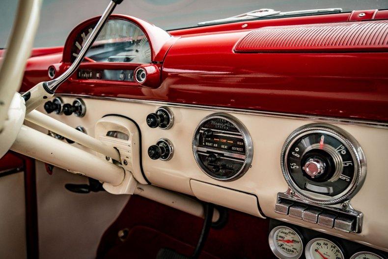 Unknown-Fairlane-1955-White-amp-Red-White-amp-Red-32