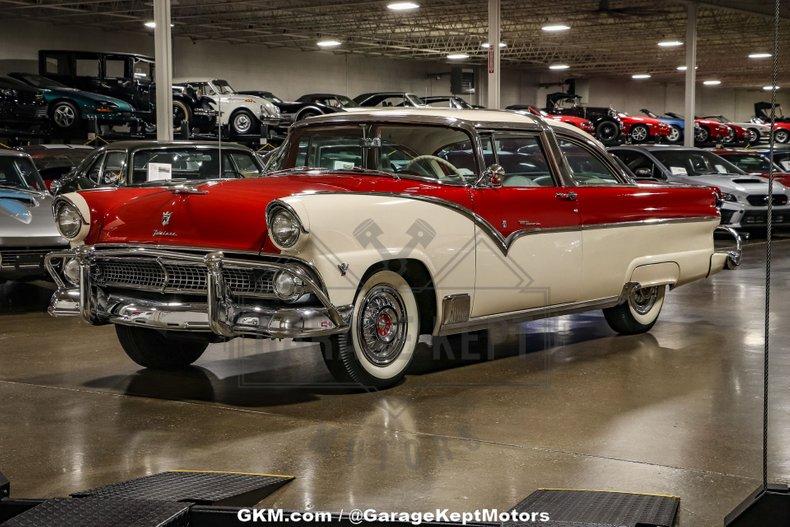 Unknown-Fairlane-1955-White-amp-Red-White-amp-Red-37