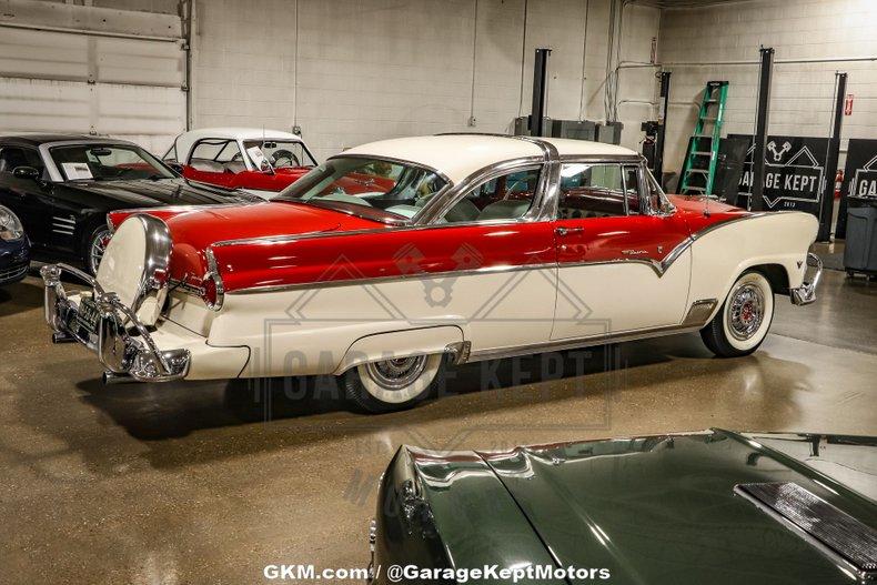 Unknown-Fairlane-1955-White-amp-Red-White-amp-Red-39