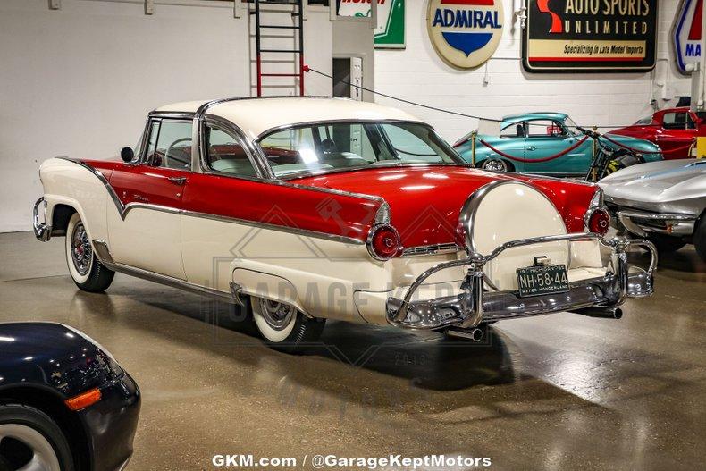 Unknown-Fairlane-1955-White-amp-Red-White-amp-Red-43
