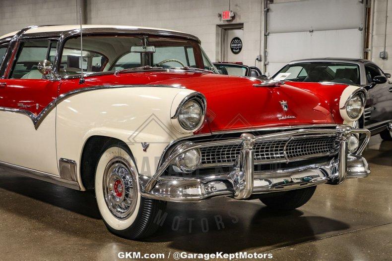 Unknown-Fairlane-1955-White-amp-Red-White-amp-Red-46