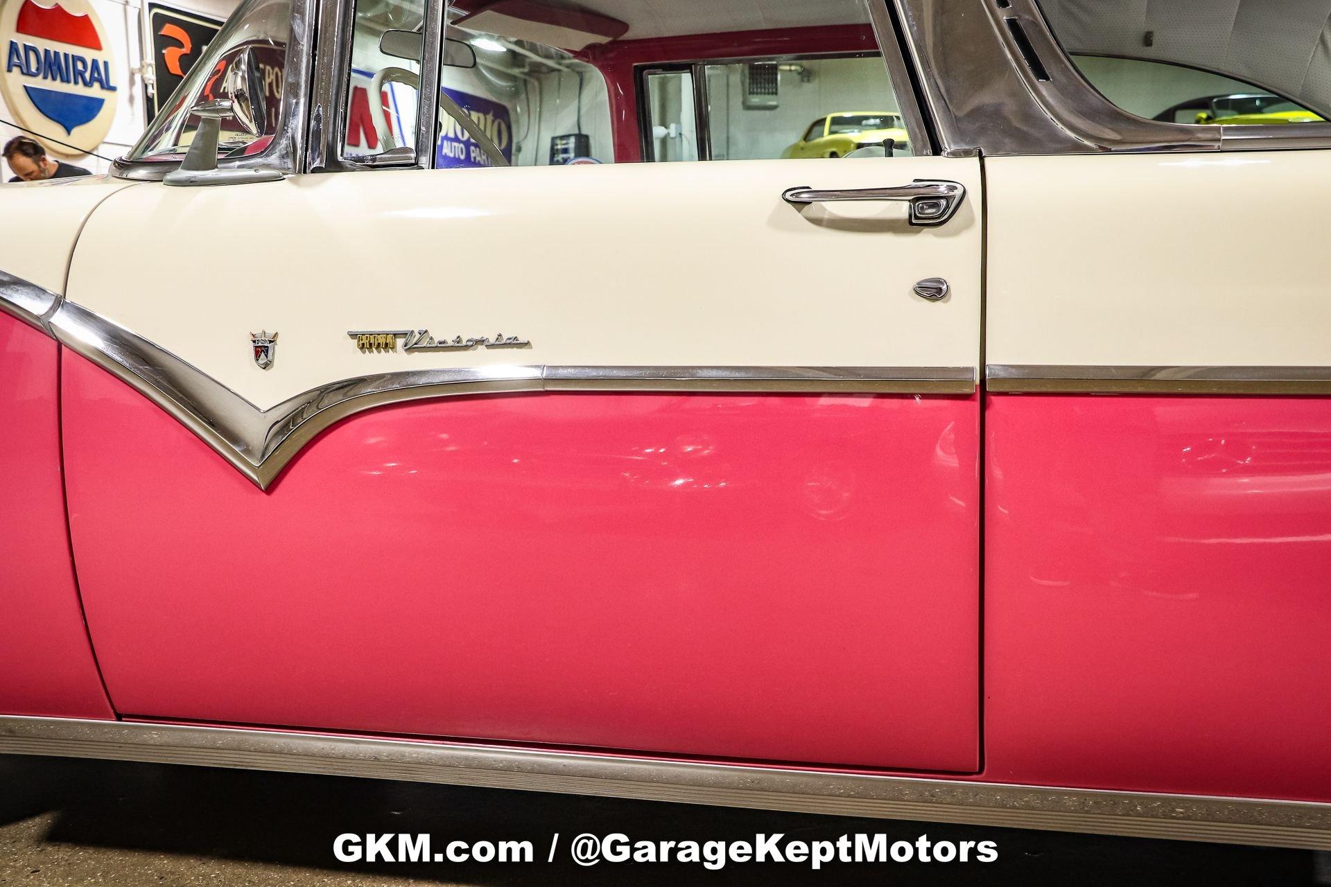 Unknown-Fairlane-1955-White-and-Pink-White-and-Pink-10