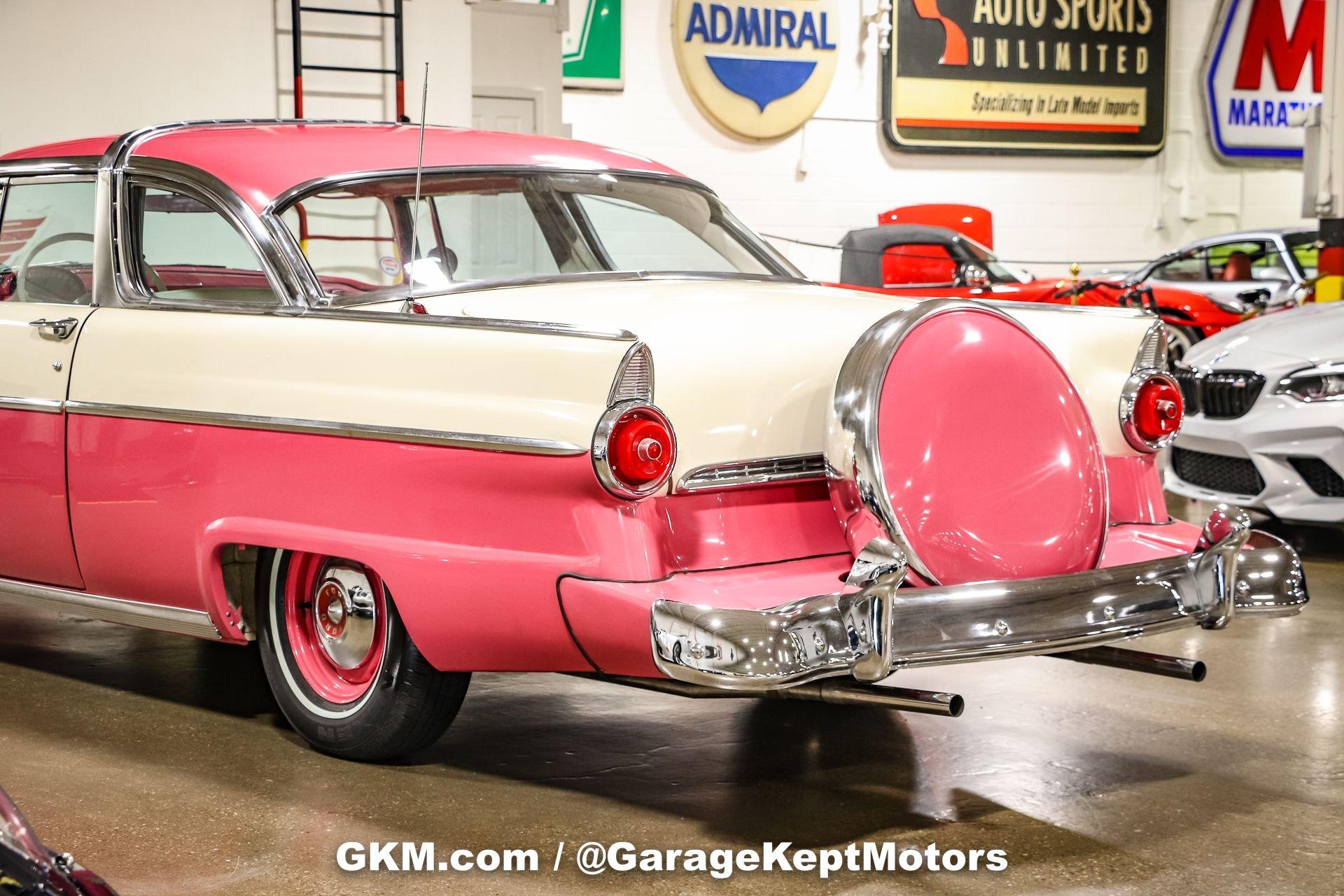 Unknown-Fairlane-1955-White-and-Pink-White-and-Pink-13