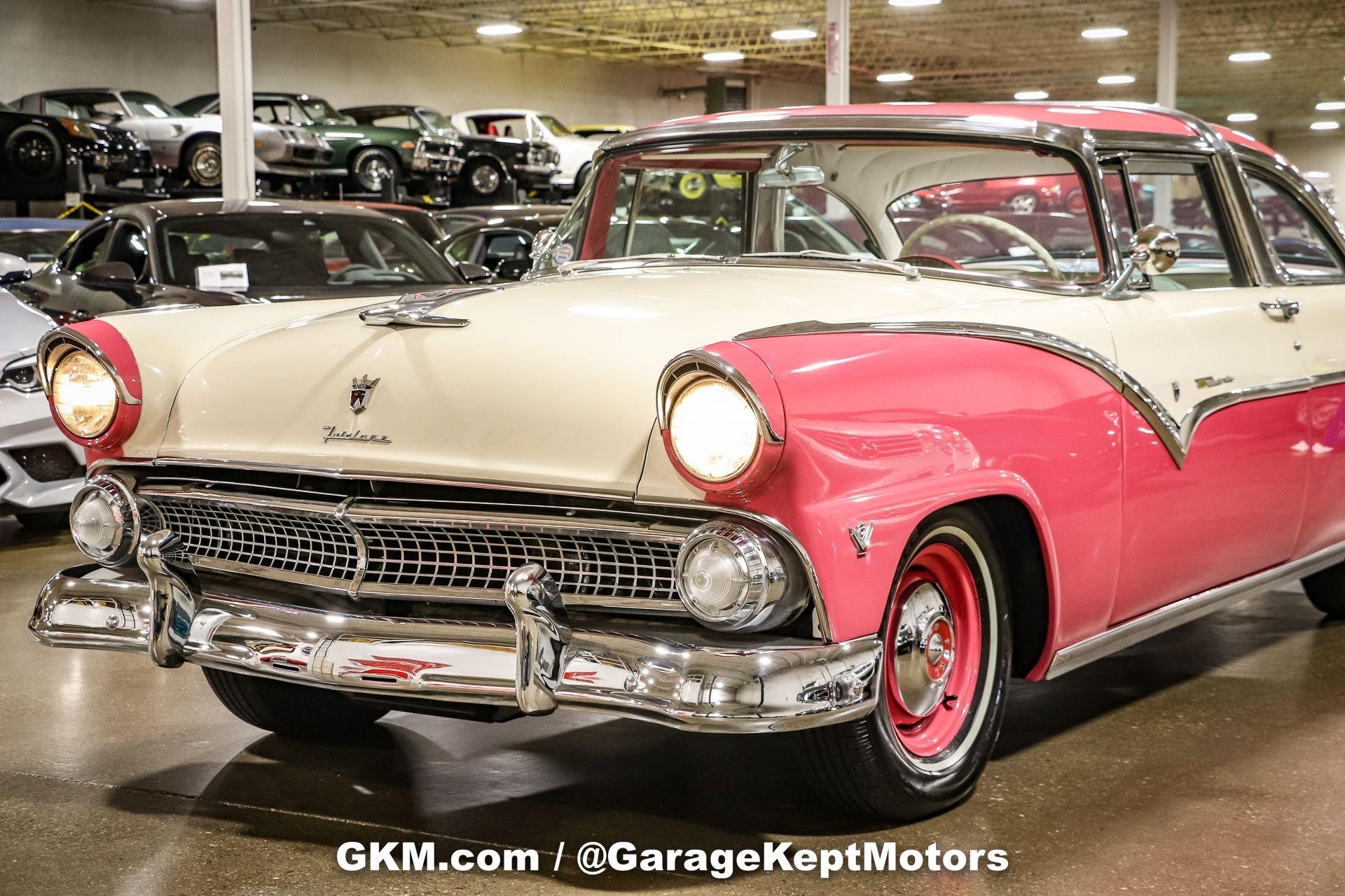 Unknown-Fairlane-1955-White-and-Pink-White-and-Pink-20