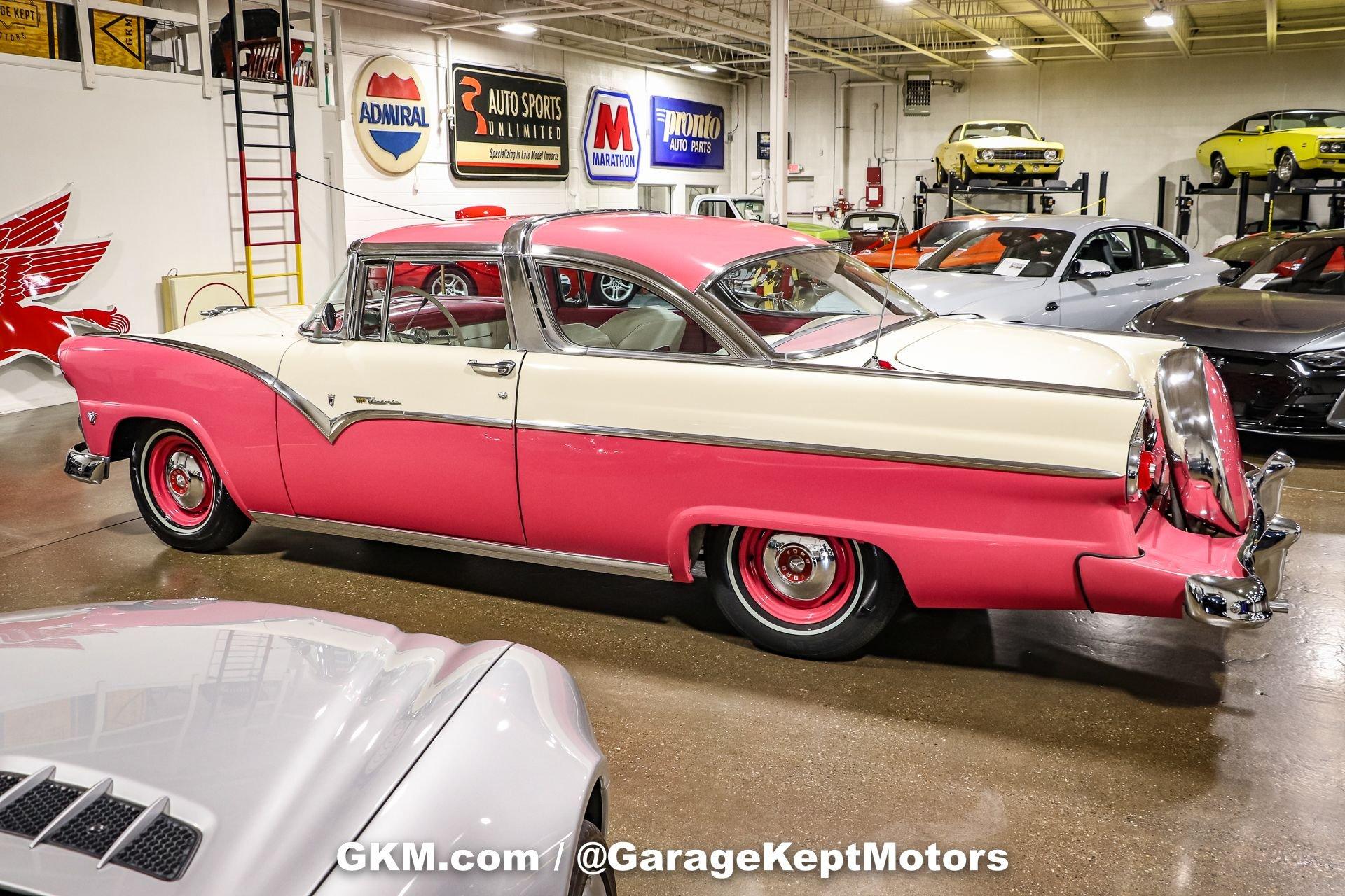 Unknown-Fairlane-1955-White-and-Pink-White-and-Pink-23