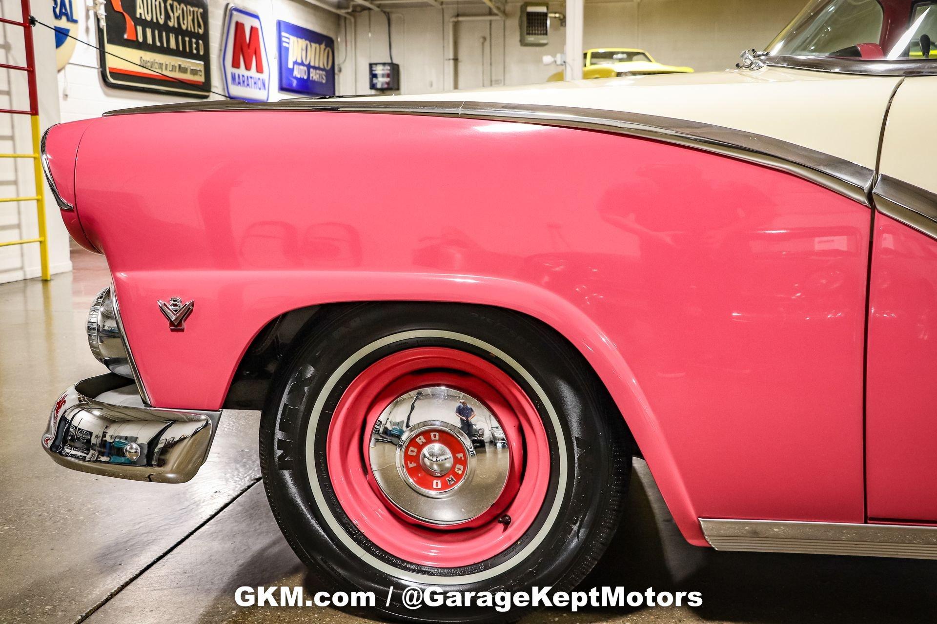 Unknown-Fairlane-1955-White-and-Pink-White-and-Pink-39