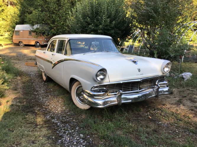 Unknown-Fairlane-1956-1