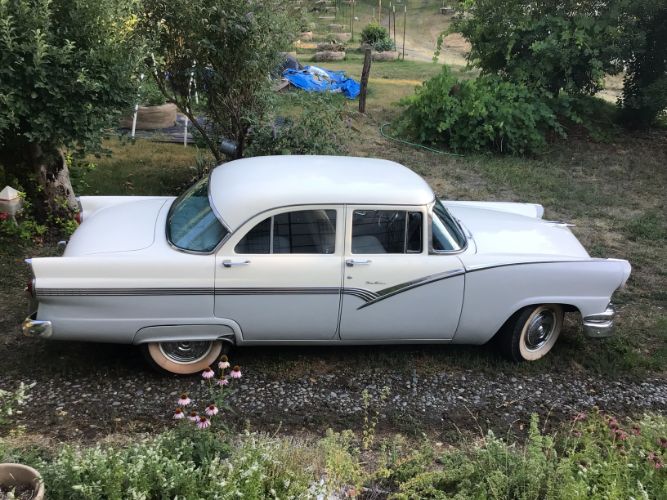 Unknown-Fairlane-1956
