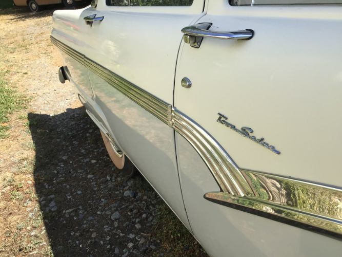 Unknown-Fairlane-1956-18