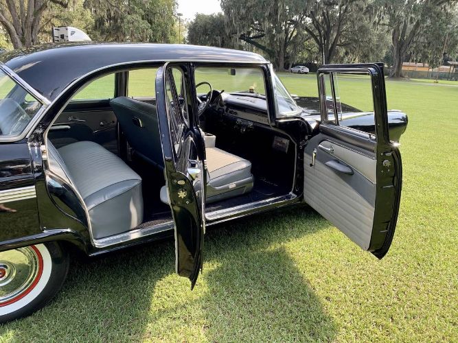 Unknown-Fairlane-1956-3