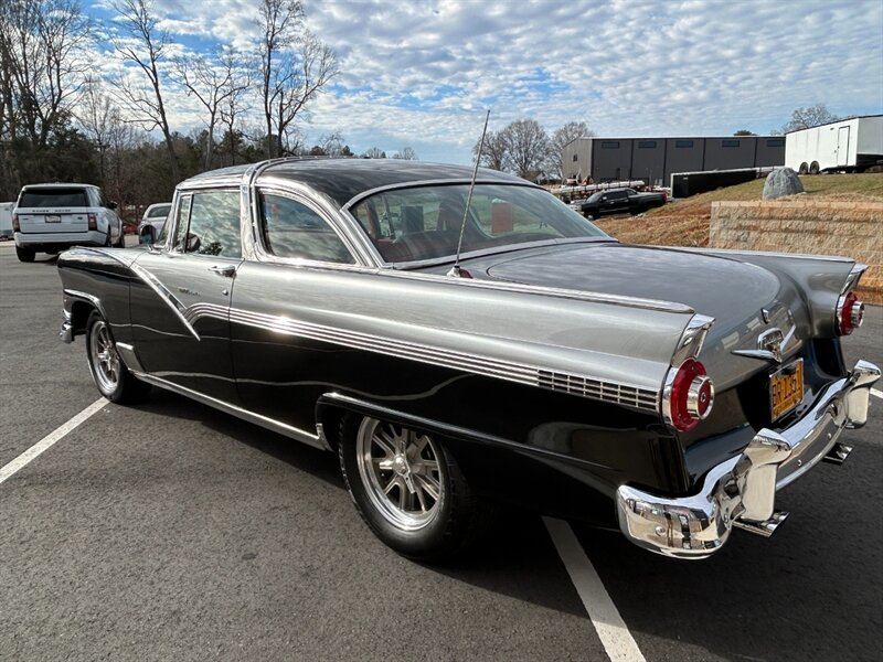 Unknown-Fairlane-1956-Black-Black-18