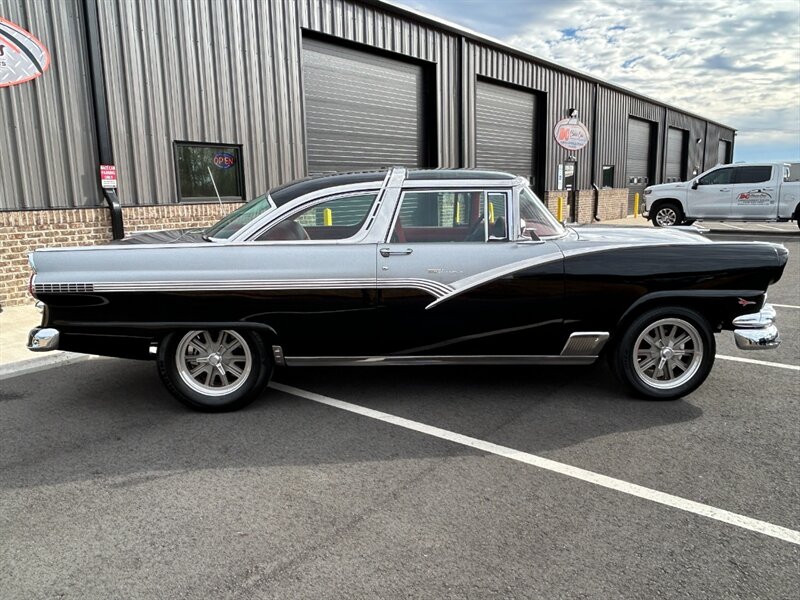 Unknown-Fairlane-1956-Black-Black-4