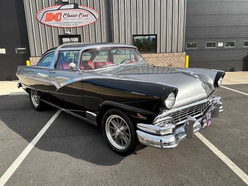 Unknown-Fairlane-1956-Black-Black-5