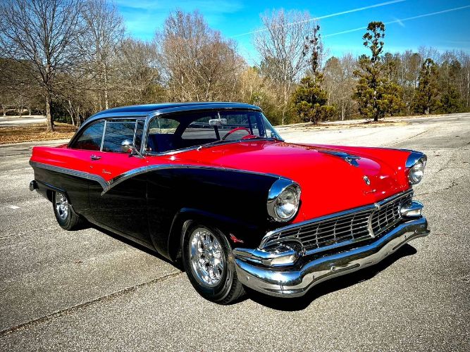 Unknown-Fairlane-1956-BlackRed-24