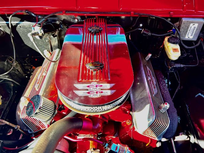 Unknown-Fairlane-1956-BlackRed-5