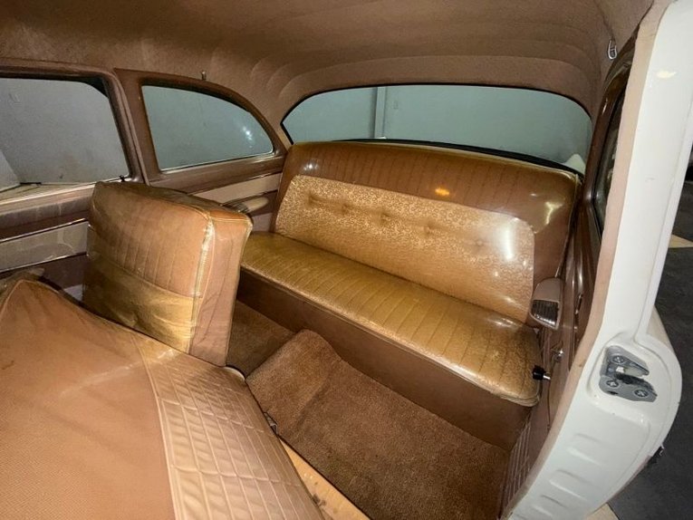Unknown-Fairlane-1956-Buckskin-Tan-Medium-Brown-23