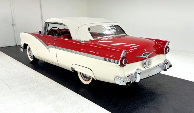Unknown-Fairlane-1956-Fiesta-Red-Red-3