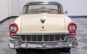 Unknown-Fairlane-1956-Fiesta-Red-White-26