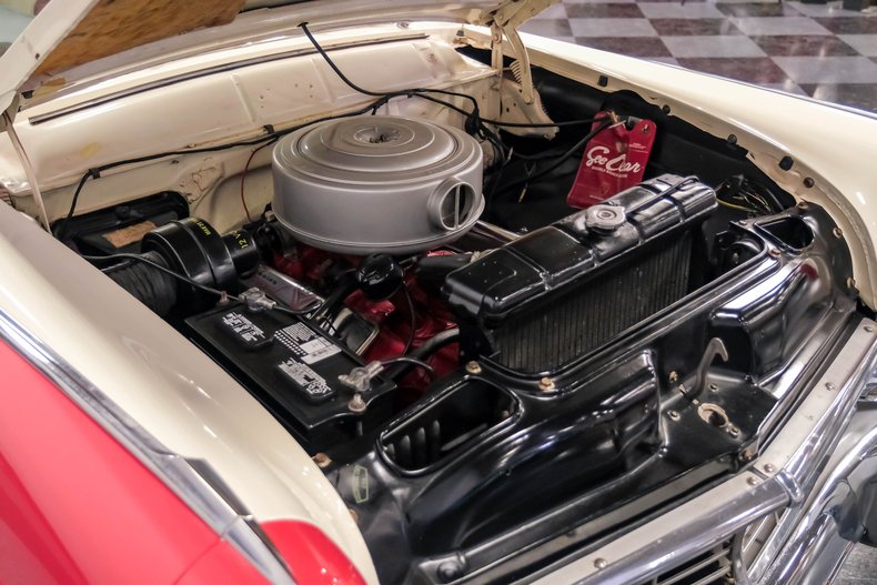 Unknown-Fairlane-1956-Fiesta-Red-White-41