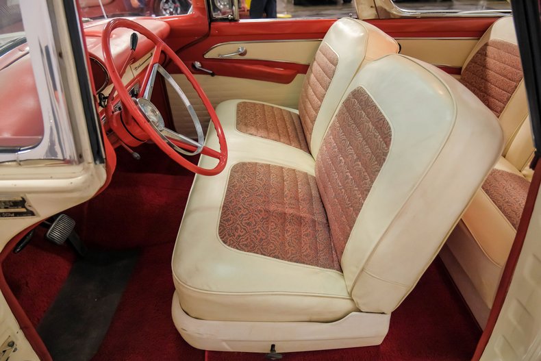 Unknown-Fairlane-1956-Fiesta-Red-White-47