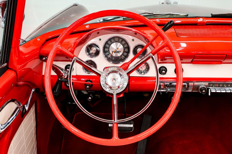 Unknown-Fairlane-1956-Raven-Black-Red-14