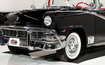 Unknown-Fairlane-1956-Raven-Black-Red-19