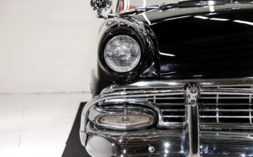 Unknown-Fairlane-1956-Raven-Black-Red-26
