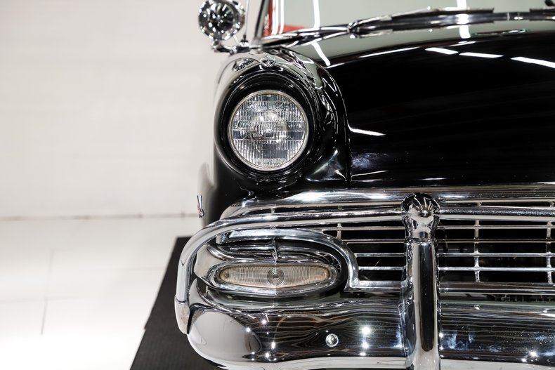 Unknown-Fairlane-1956-Raven-Black-Red-26