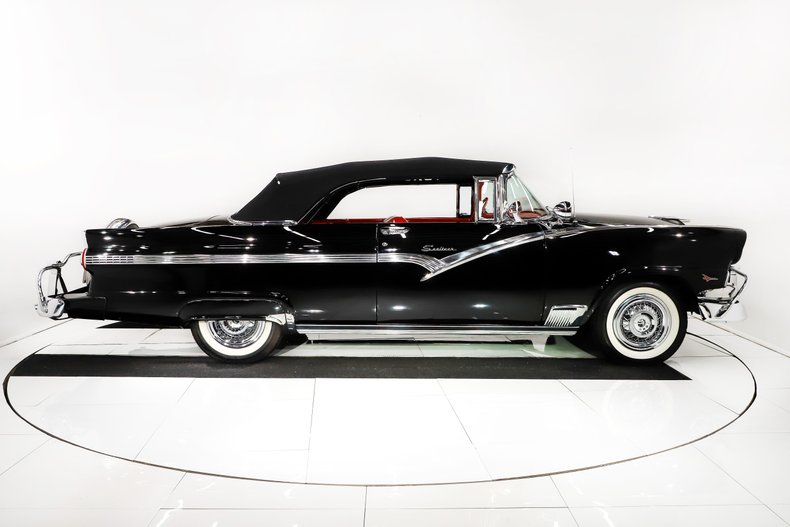Unknown-Fairlane-1956-Raven-Black-Red-33