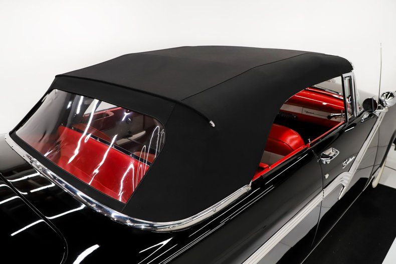 Unknown-Fairlane-1956-Raven-Black-Red-34