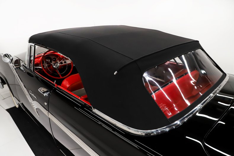 Unknown-Fairlane-1956-Raven-Black-Red-37