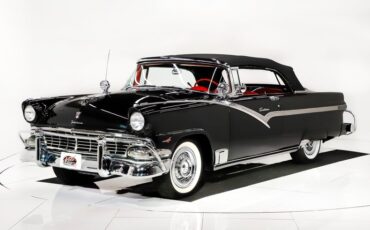 Unknown-Fairlane-1956-Raven-Black-Red-38