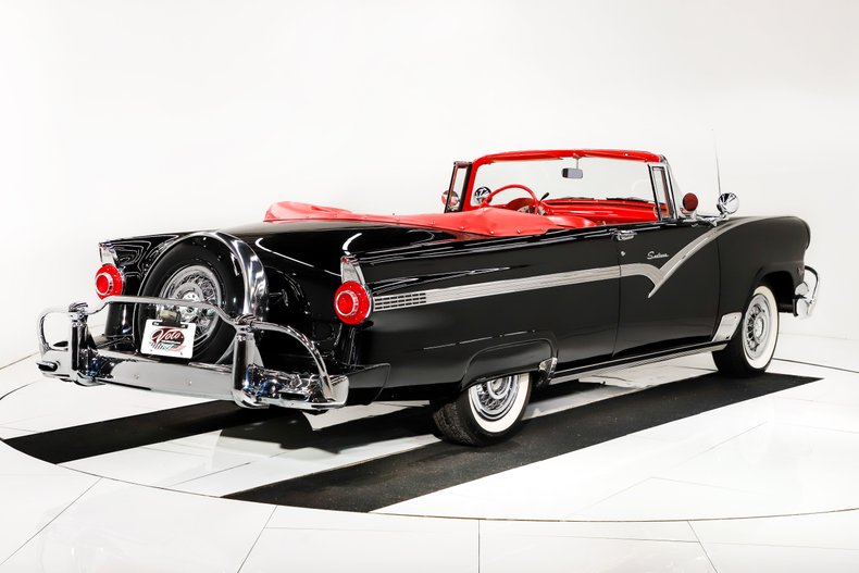Unknown-Fairlane-1956-Raven-Black-Red-41