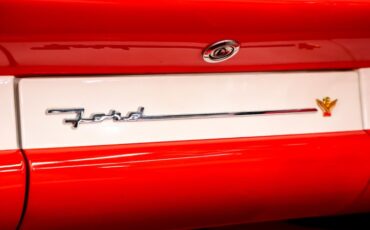 Unknown-Fairlane-1956-Raven-Black-Red-43