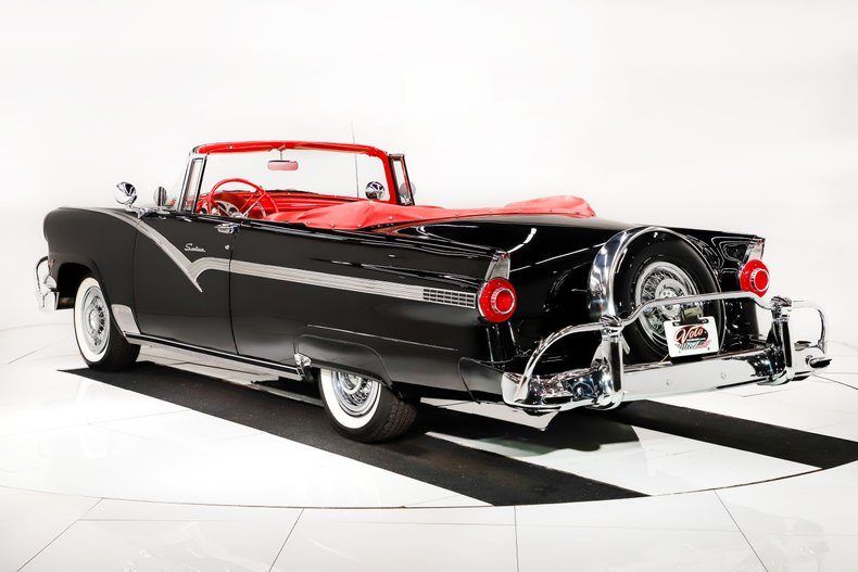 Unknown-Fairlane-1956-Raven-Black-Red-5