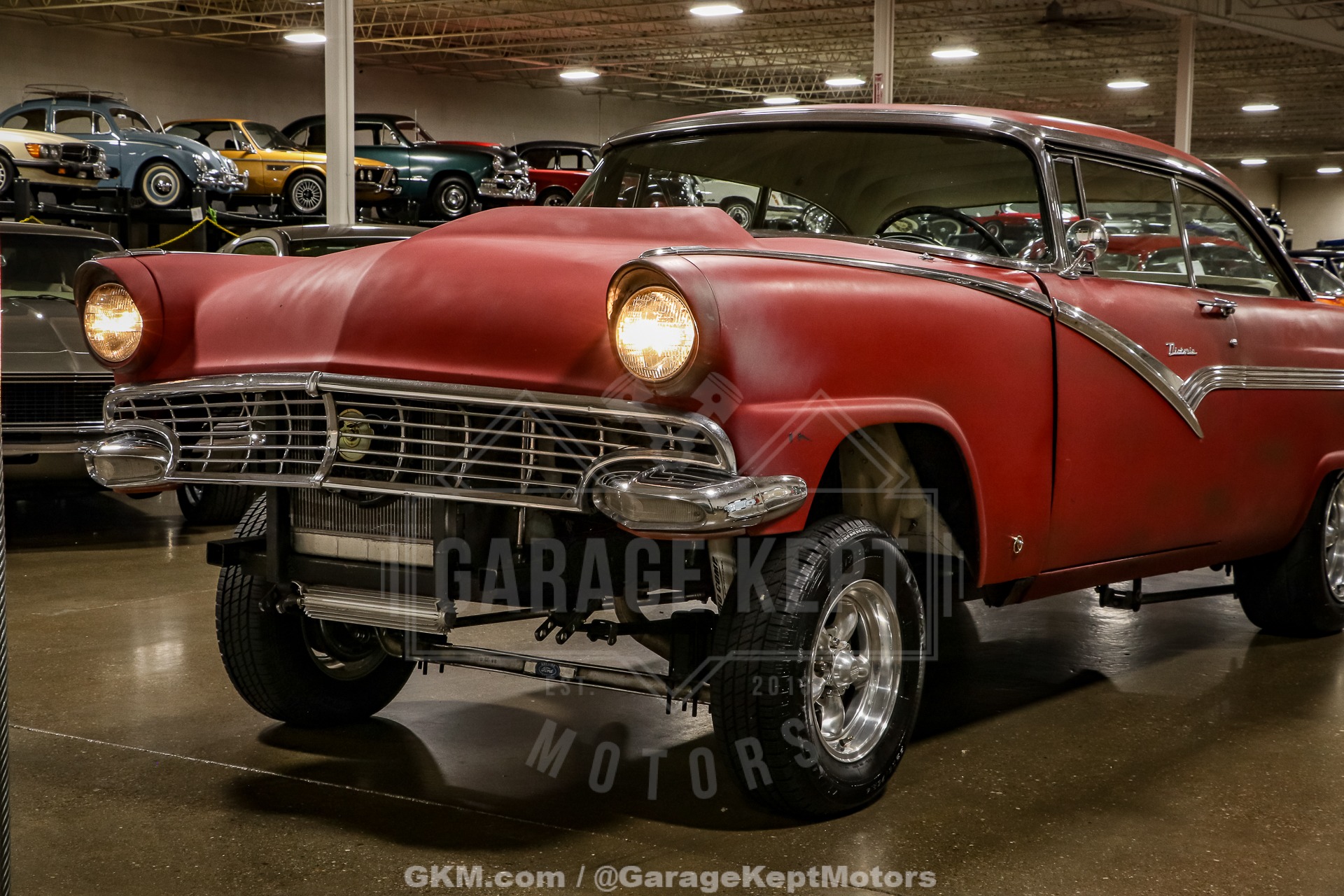 Unknown-Fairlane-1956-Red-Black-19