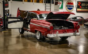 Unknown-Fairlane-1956-Red-Black-2