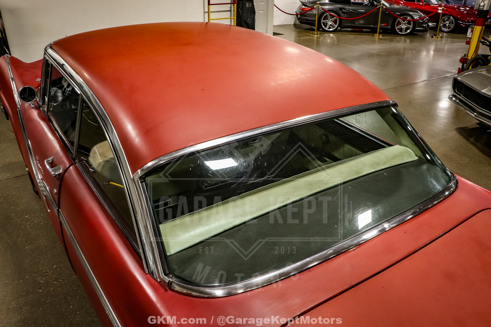 Unknown-Fairlane-1956-Red-Black-22