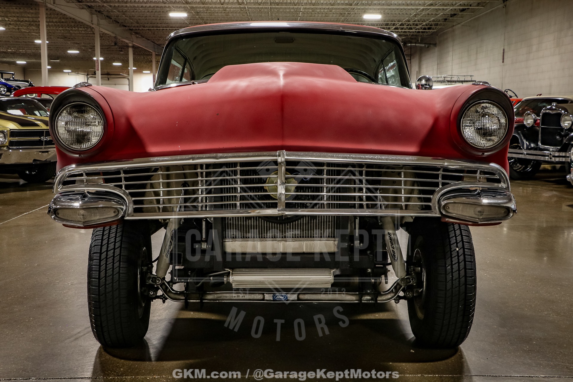 Unknown-Fairlane-1956-Red-Black-23