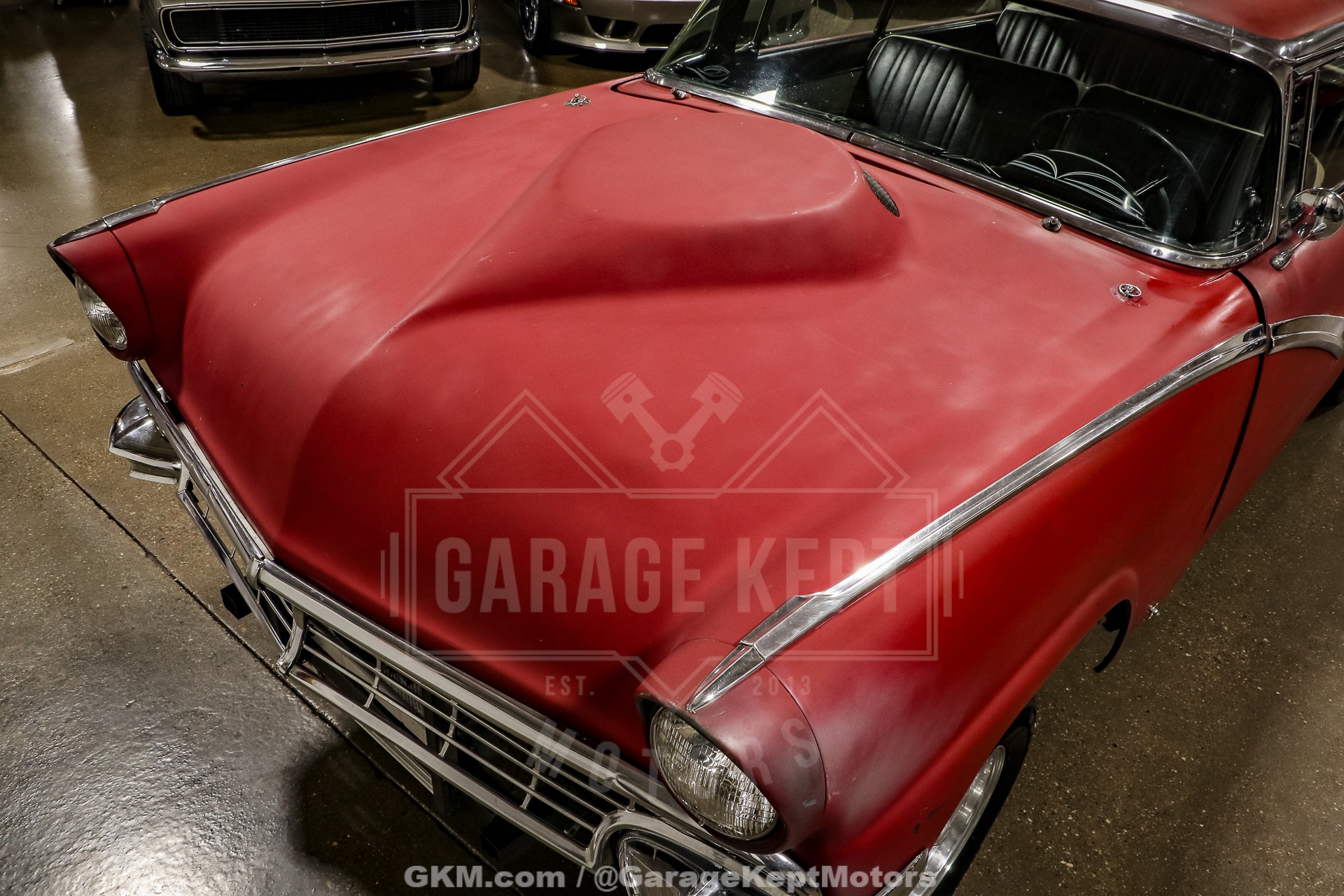 Unknown-Fairlane-1956-Red-Black-25