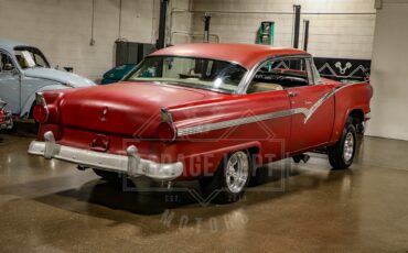 Unknown-Fairlane-1956-Red-Black-28