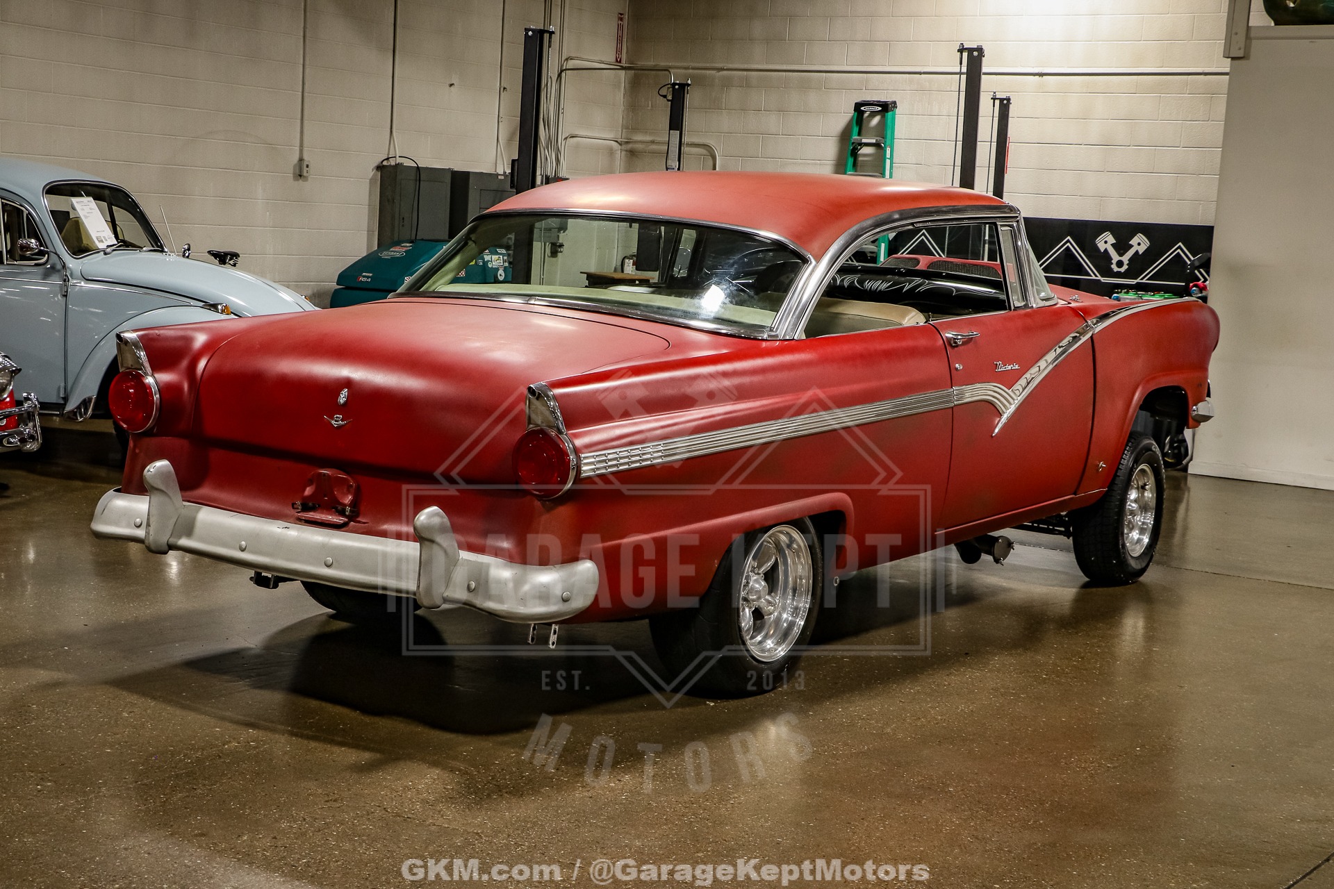 Unknown-Fairlane-1956-Red-Black-28
