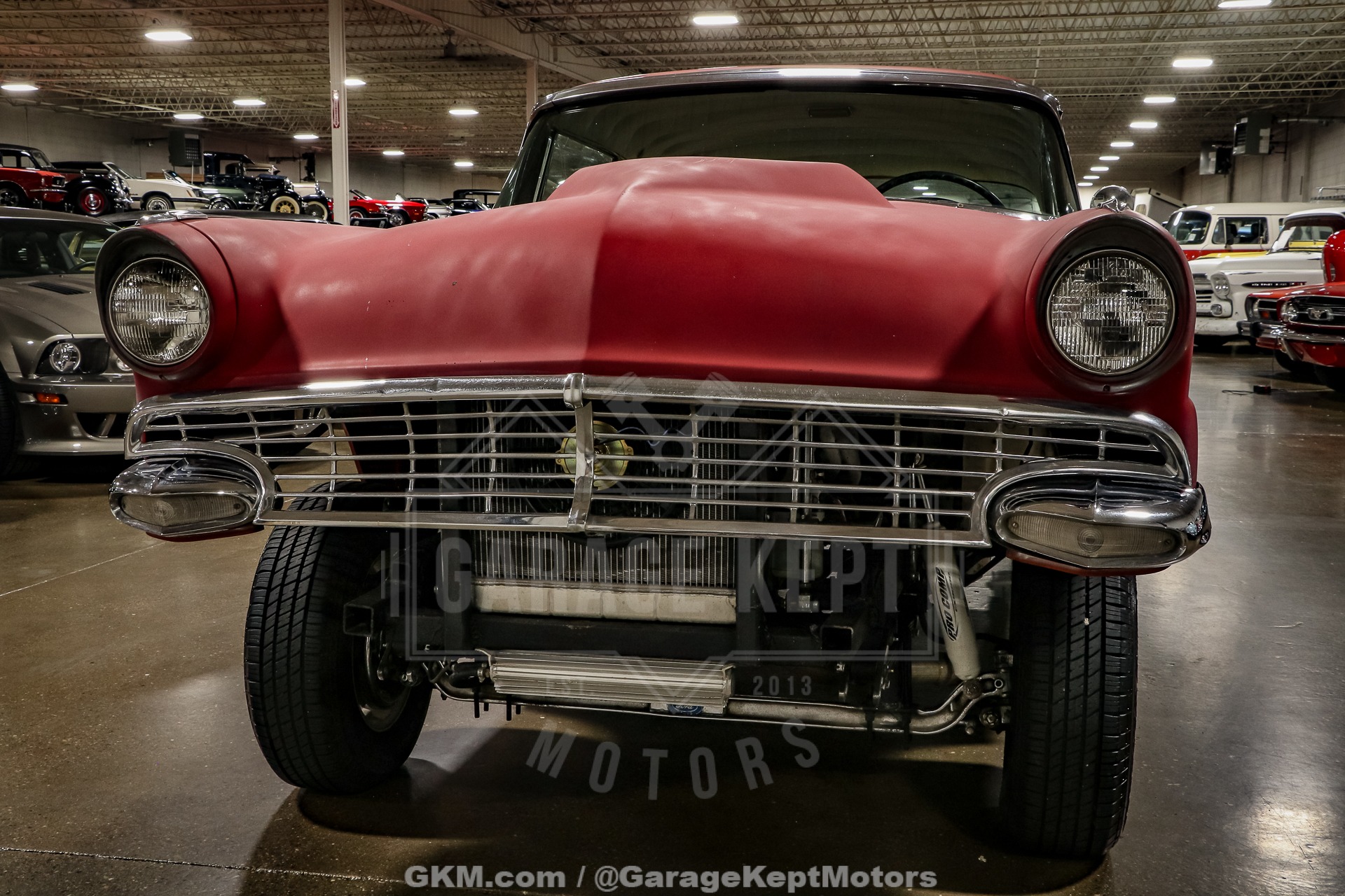 Unknown-Fairlane-1956-Red-Black-35
