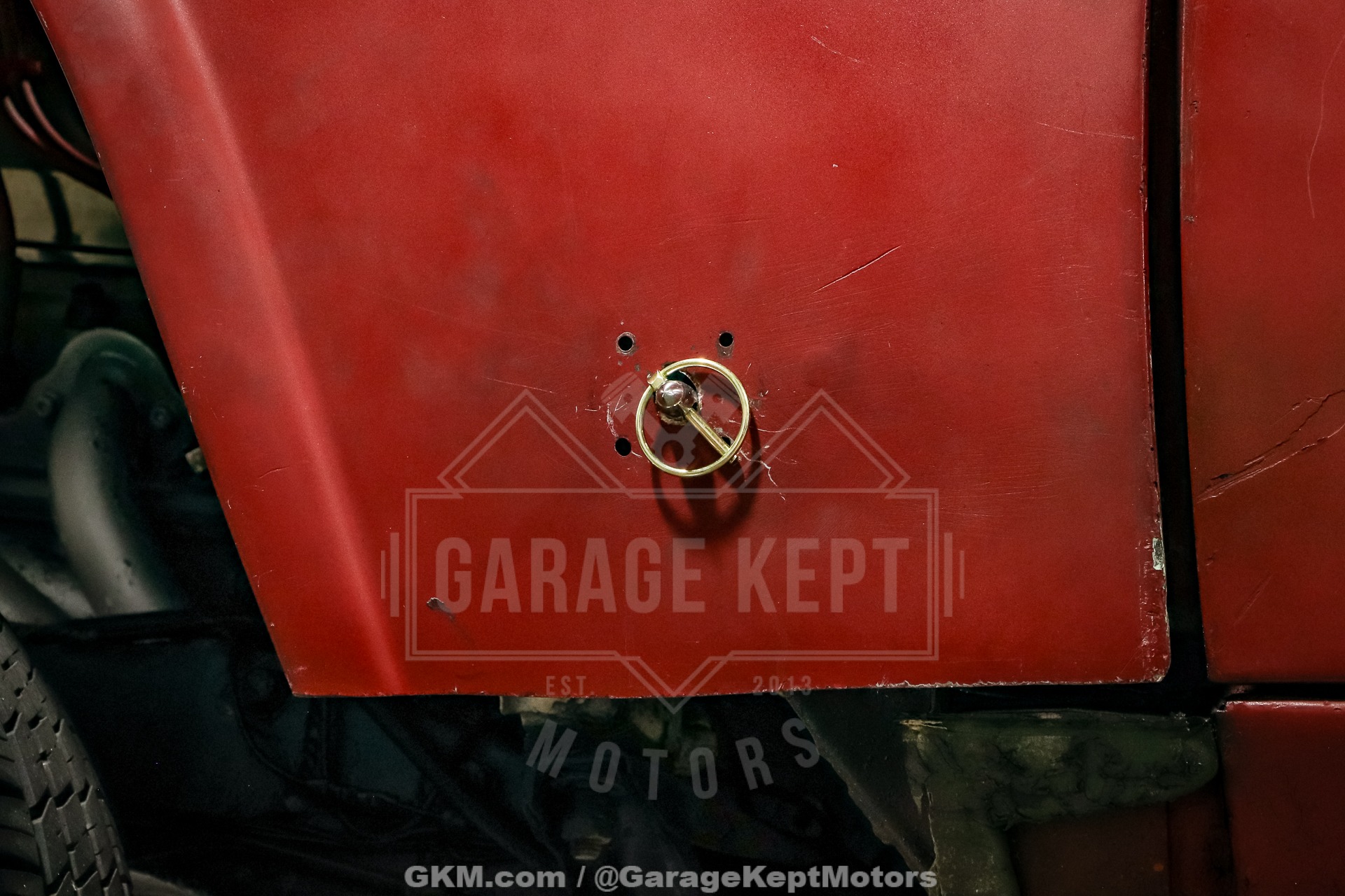 Unknown-Fairlane-1956-Red-Black-36