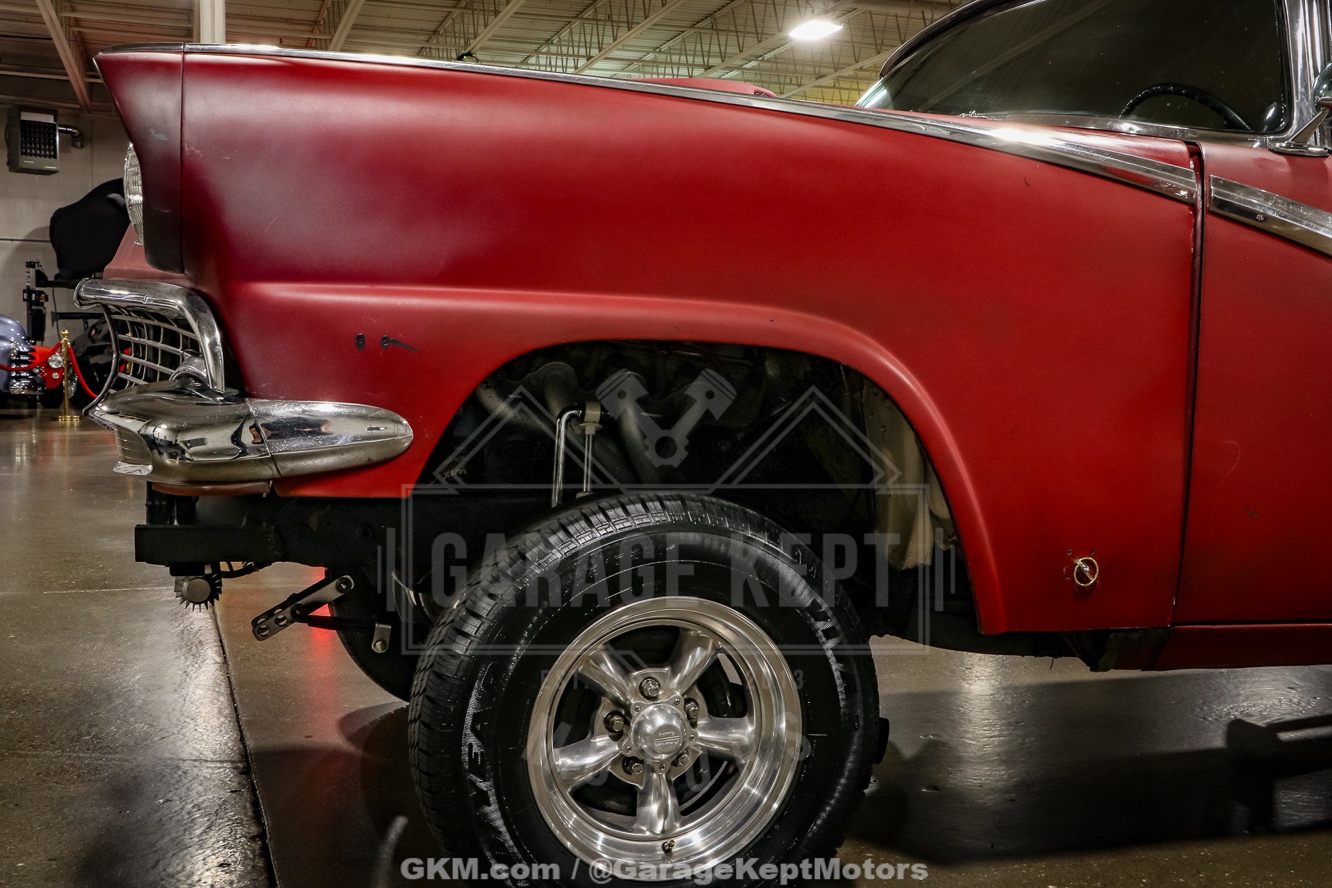 Unknown-Fairlane-1956-Red-Black-40