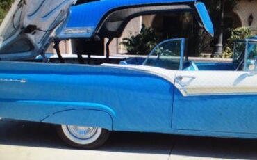 Unknown-Fairlane-1957-3