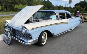 Unknown-Fairlane-1957-Baby-Blue-Blue-1